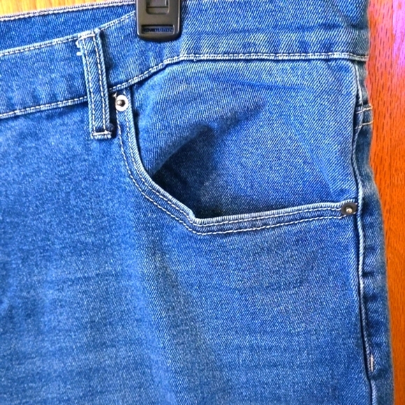 Fashion Nova Men Straight Leg Dark Wash Jeans Size 42 (30L) 5 Pocket - Picture 3 of 16